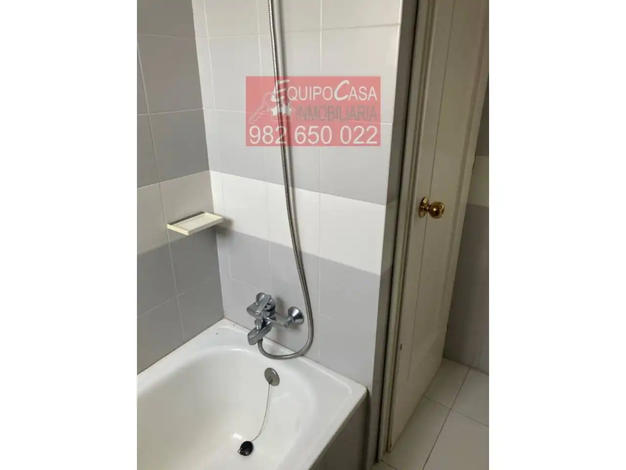 Badezimmer von Maisonette zur Miete in O Grove   mit Terrasse, Möbliert und Balkon