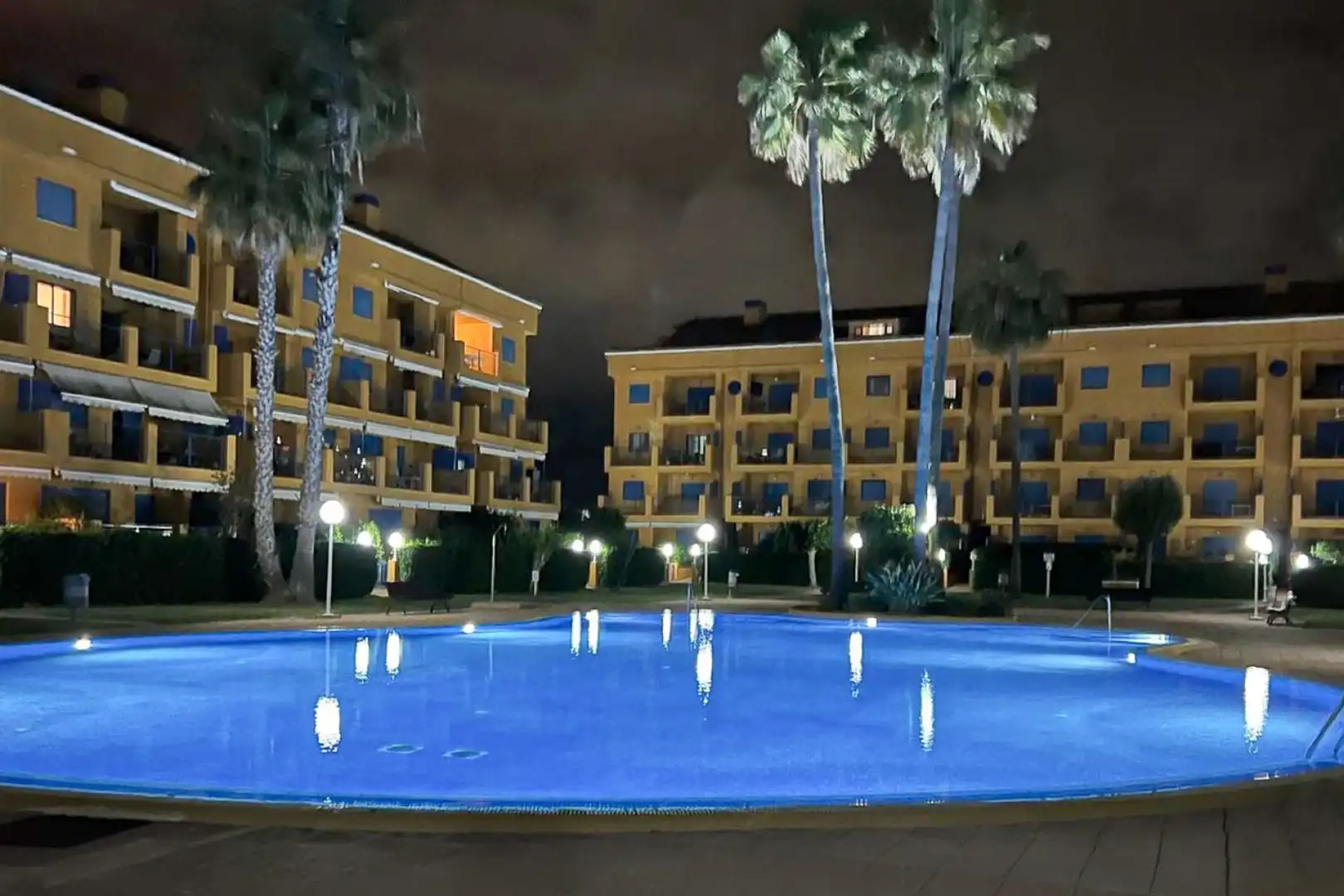 Swimming pool of Flat for sale in Dénia  with Heating