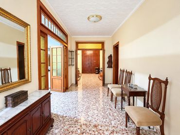 Bajo en venta en Carcaixent