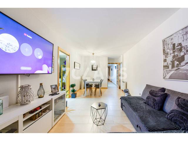 Piso en Venta en Avenida  La Bartra en Vila