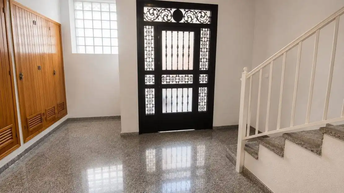 Apartamento en venta en Torrevieja con Terraza y Amueblado