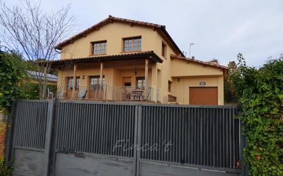 Exterior view of House or chalet for sale in Moià