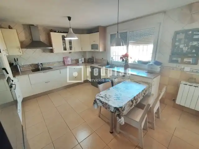 Cocina de Casa o chalet en venta en Valdeavero con Aire acondicionado, Calefacción y Parquet