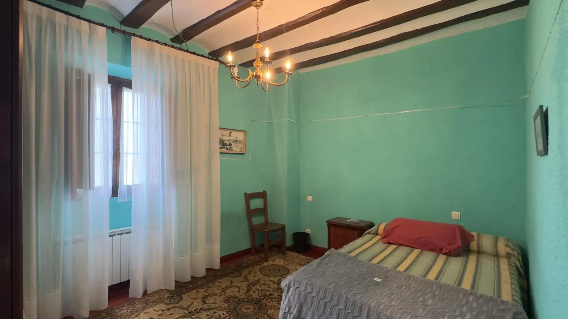 Habitación de Finca rústica en venta en Baños de Rioja con Calefacción, Jardín privado y Terraza