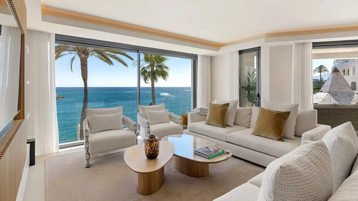 Wohnung mit Aufzug zum Verkauf in Nueva Andalucía, imagen 2