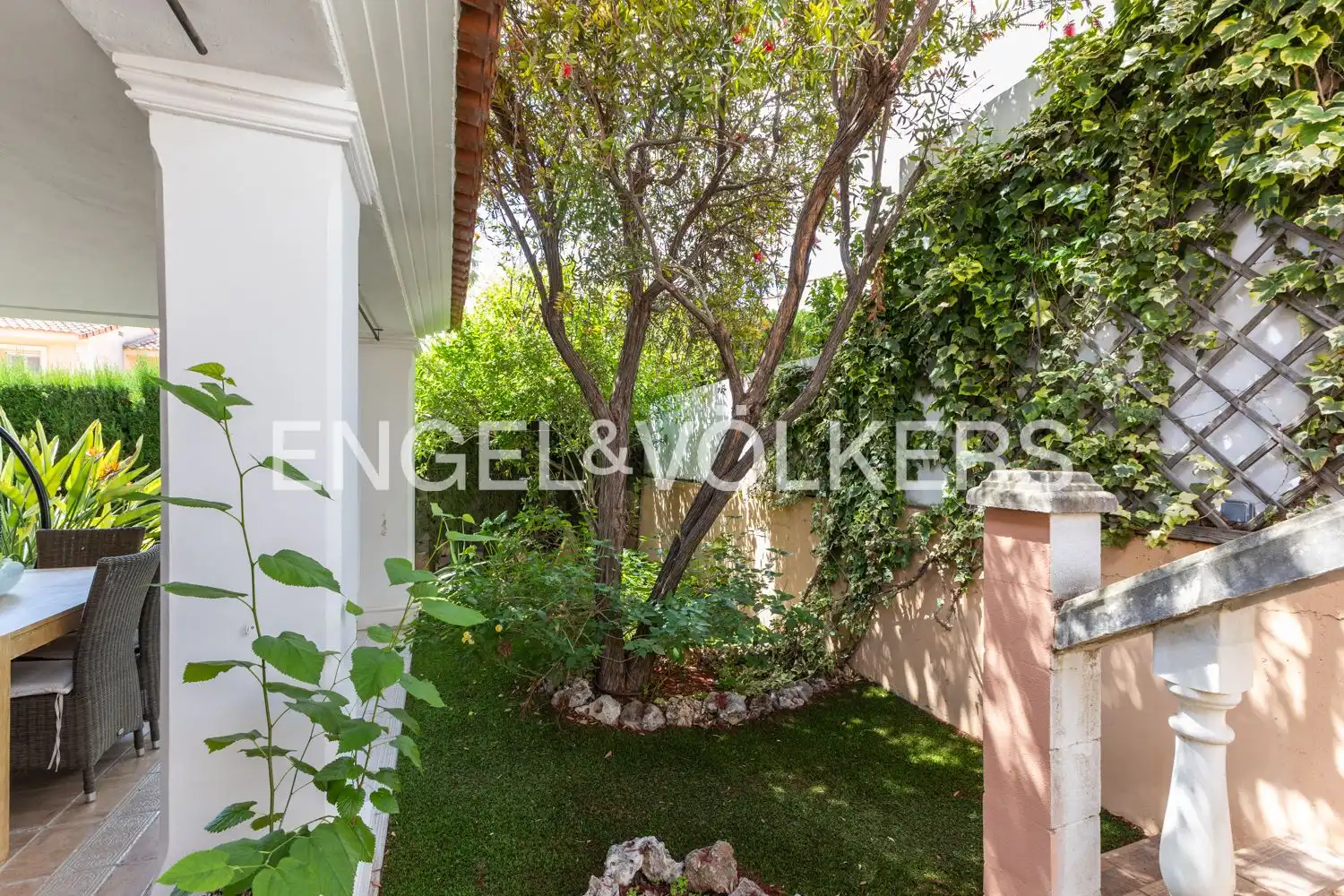 Exterior view of Houses for rent in Riba-roja de Túria  with Air Conditioner, Heating and Private garden