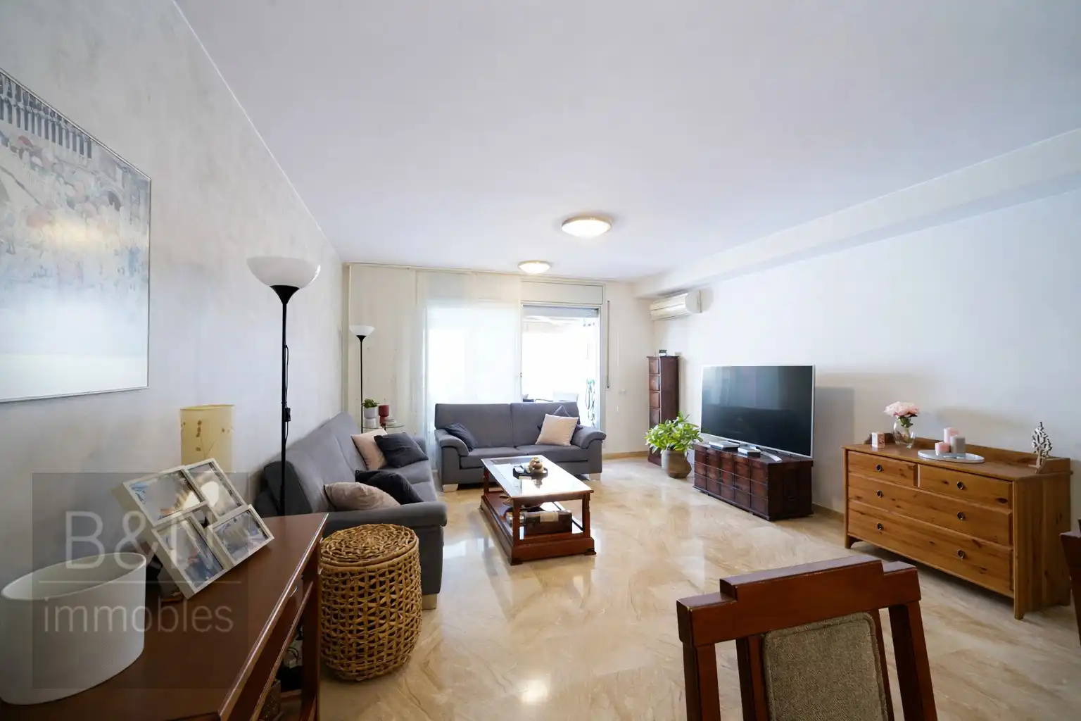 Sala de estar de Casa o chalet en venta en Terrassa con Aire acondicionado, Calefacción y Terraza