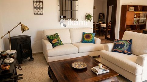 Foto 4 de Casa adosada en venda a Marisol Park - Ortembach - Los Almendros, Calpe / Calp