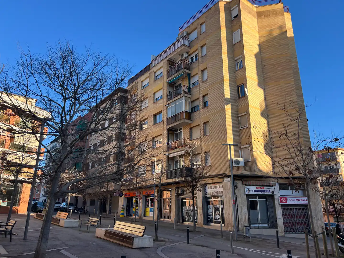 Vista exterior de Piso en venta en Rubí