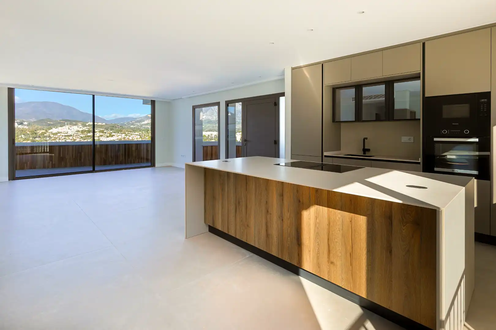 Apartament amb piscina en venda a Nueva Andalucía, imagen 9