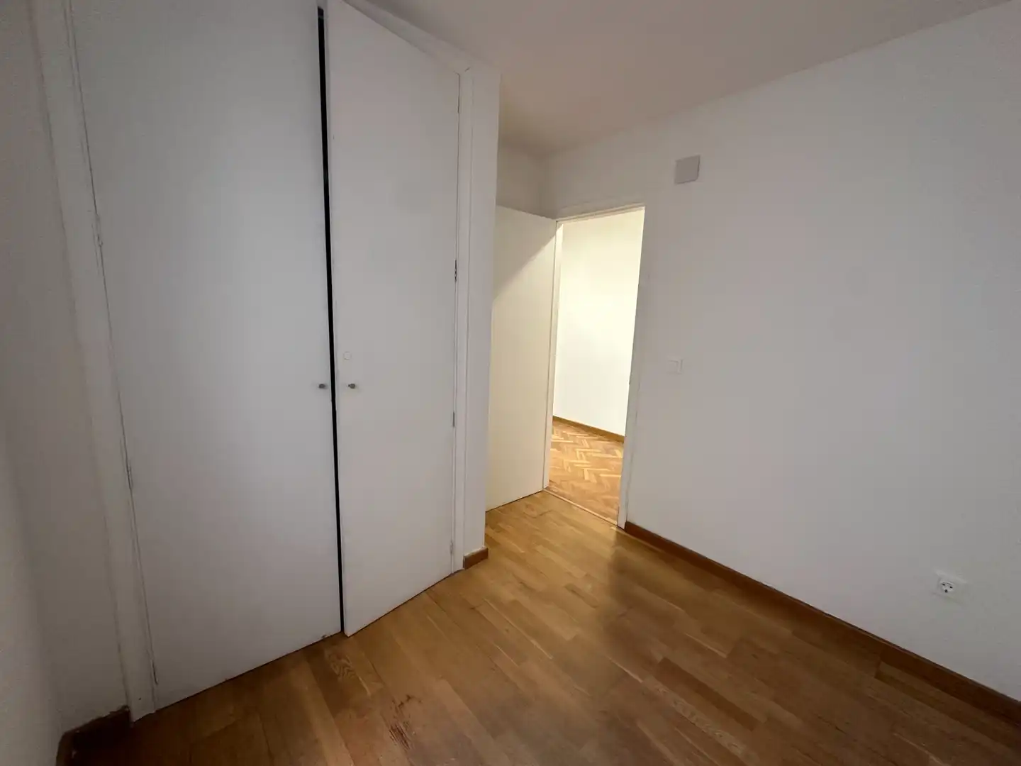 Habitación de Piso en venta en Valencia con Parquet, Terraza y Balcón