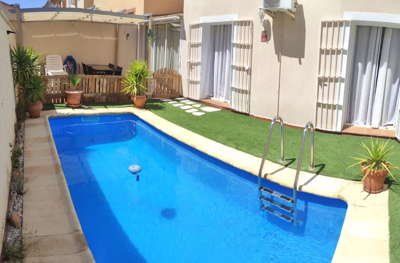 Piscina de Casa o xalet en venda en Mollina amb Aire condicionat, Jardí privat i Terrassa