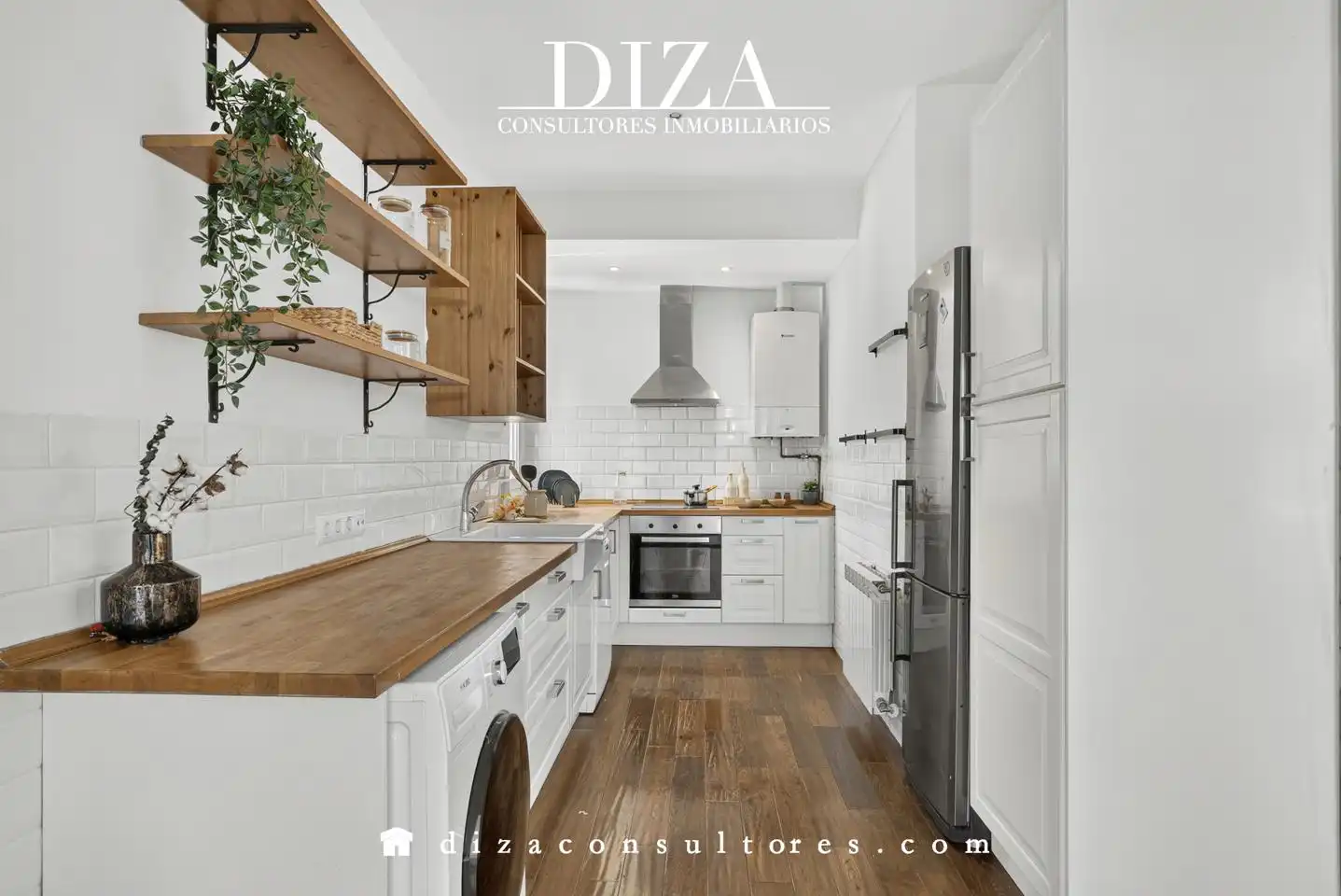 Cocina de Ático en venta en Madrid con Aire acondicionado, Calefacción y Terraza