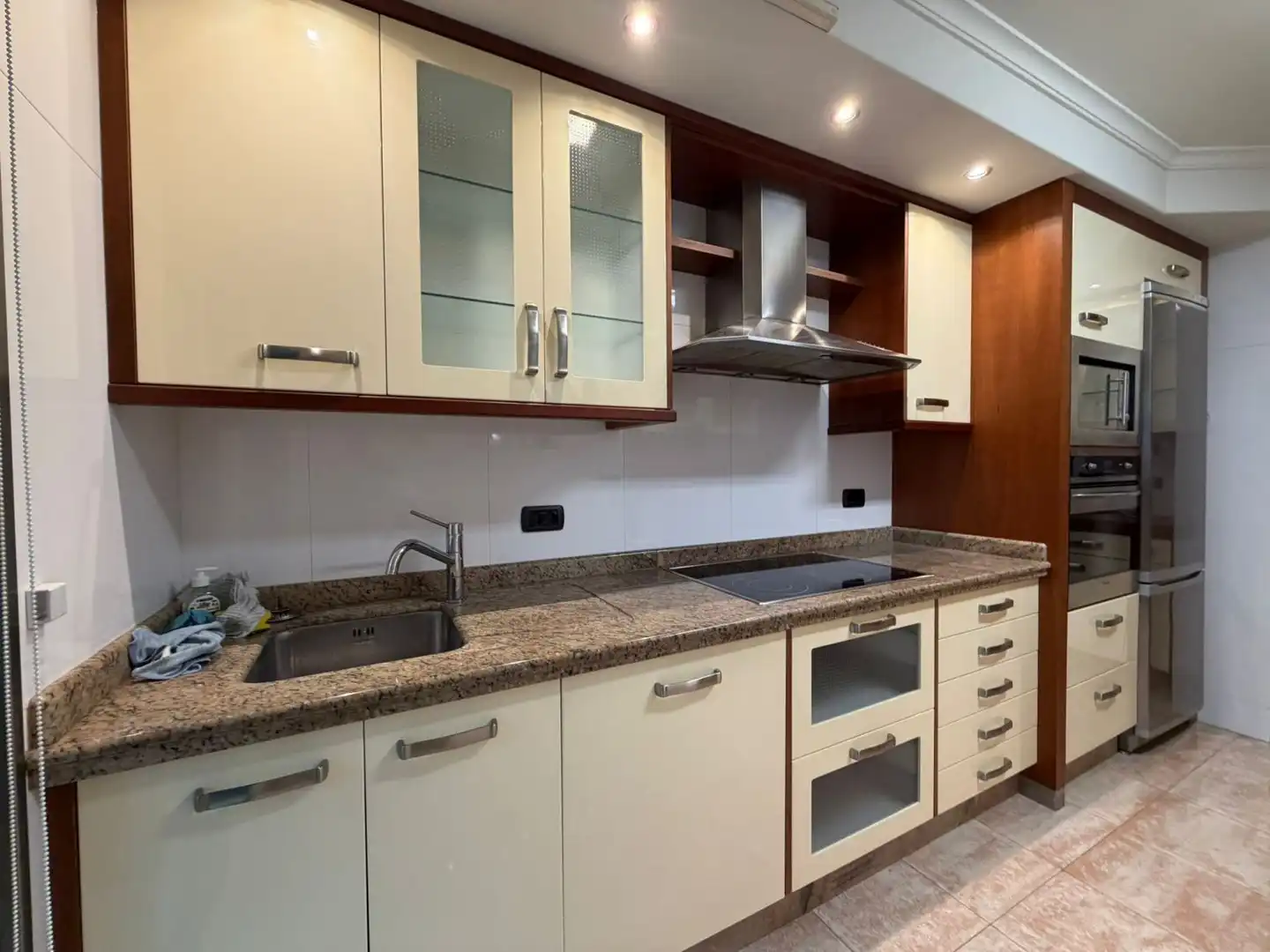 Cocina de Piso de alquiler en A Coruña Capital  con Calefacción y Parquet