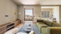 Living room of Flat for sale in  Barcelona Capital  with Air Conditioner, Heating and Parquet flooring