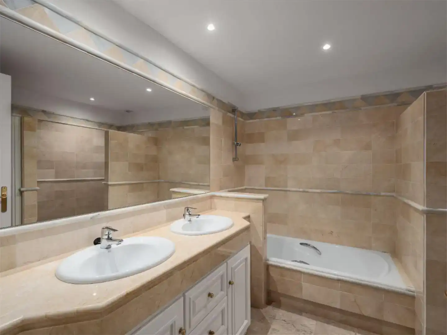 Wohnung zur Miete in Avenida Marco Polo, 8, Elviria