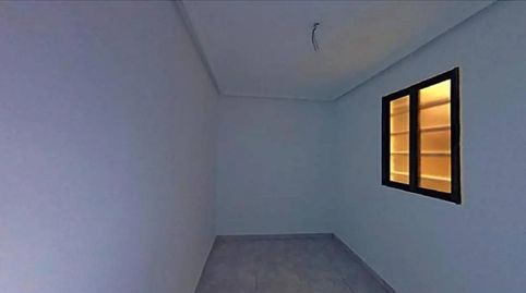 Foto 4 de Piso en venta en Calle Enric Casanovas, La Prosperitat, Barcelona Capital