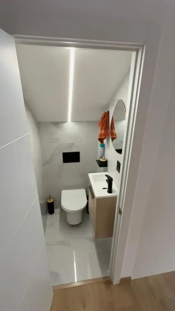 Bathroom of Detached homes for rent in Mutxamel  with Air Conditioner, Private garden and Parquet flooring