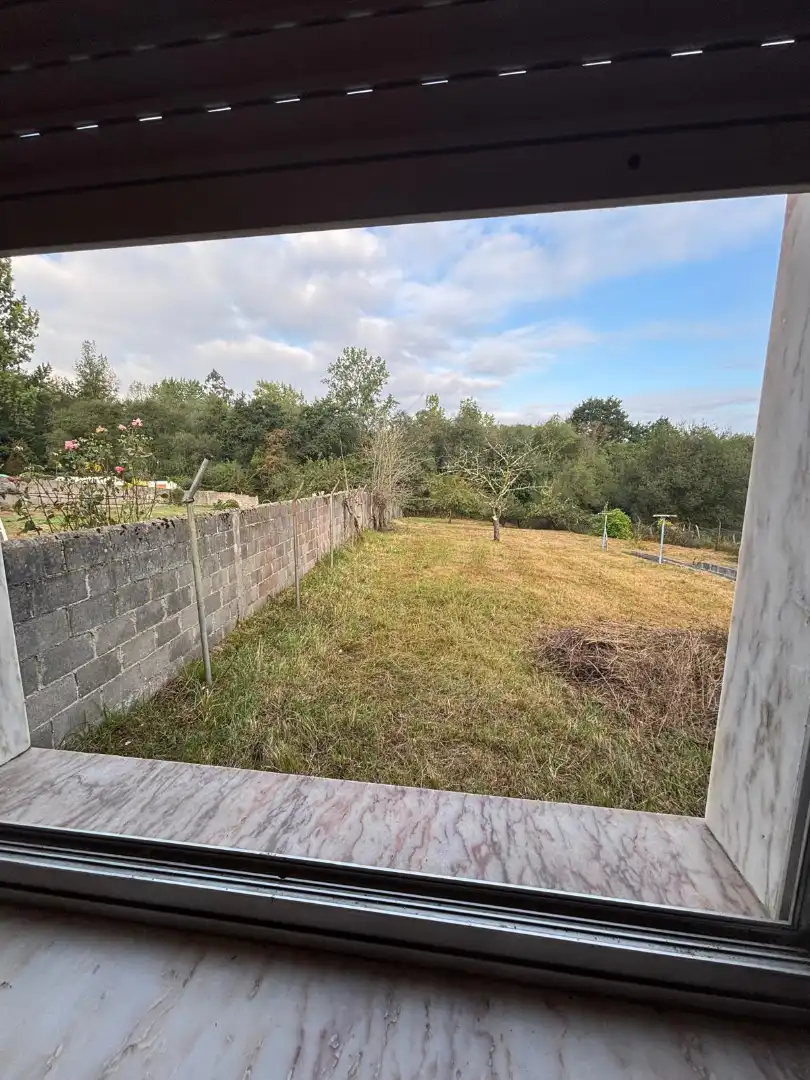 Casa adosada en venta en Oviedo  con Calefacción, Jardín privado y Amueblado