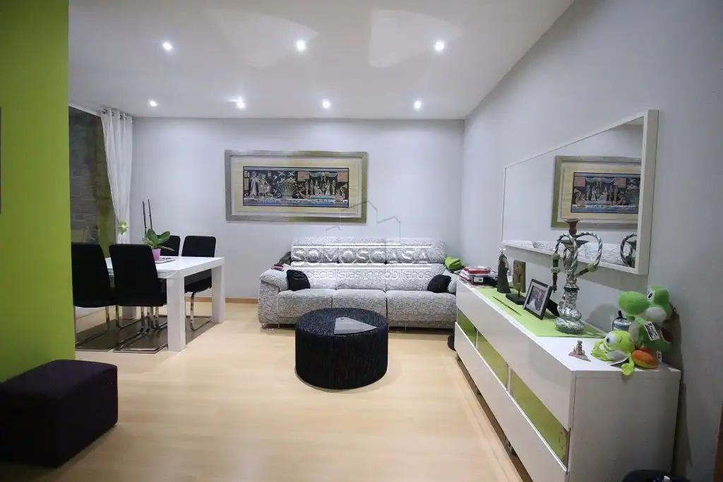 Piso en venta en Carrer de la Marina, El Parc i la Llacuna del Poblenou