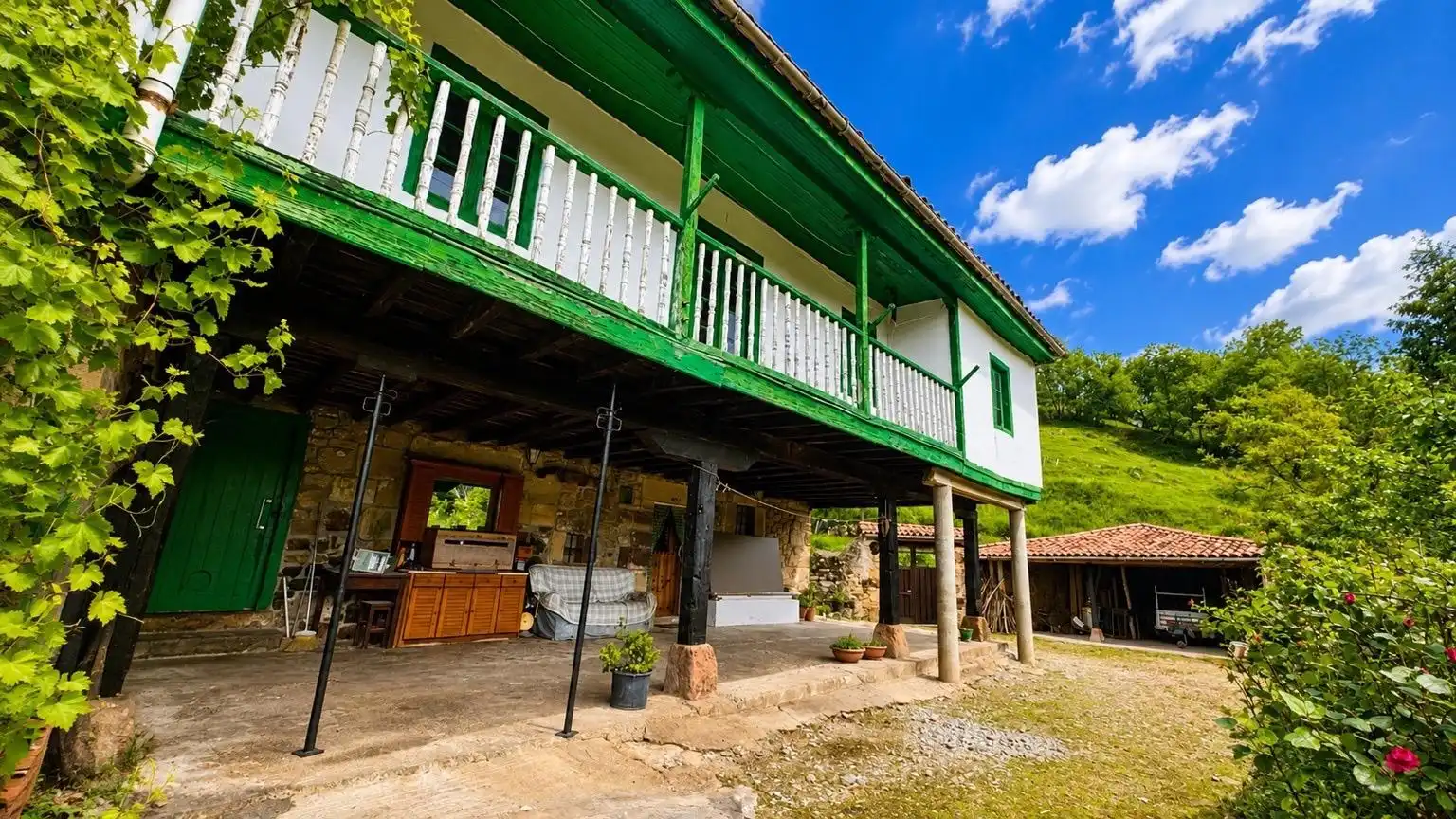 Vista exterior de Finca rústica en venta en Anievas con Trastero y Balcón