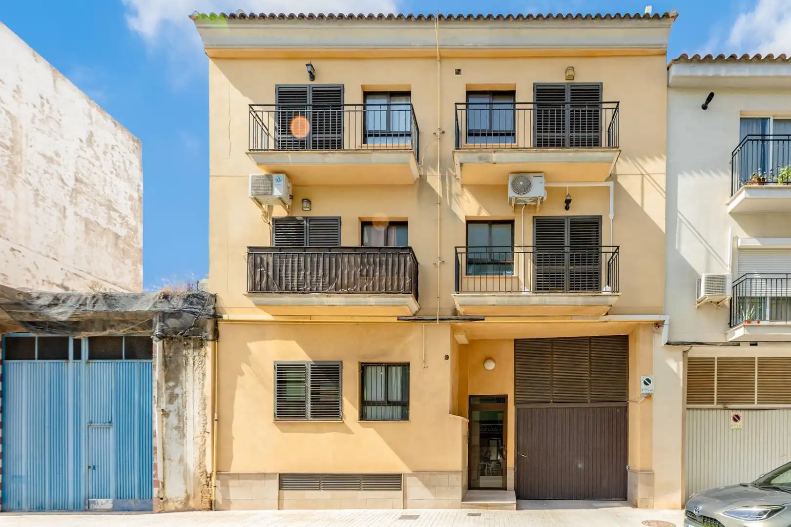 Exterior view of Flat for sale in L'Alcúdia de Crespins  with Air Conditioner