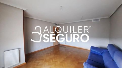 Foto 5 de Pis de lloguer a Embalse de Valmayor, Ensanche de Vallecas - La Gavia, Madrid Capital