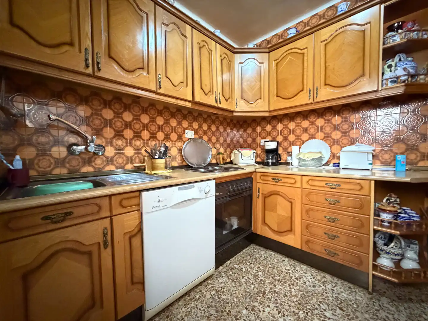 Cocina de Piso en venta en Plasencia con Aire acondicionado, Amueblado y Horno