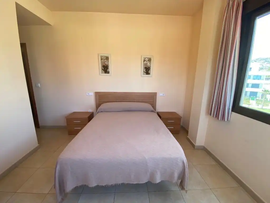 Apartament amb piscina de lloguer a Avenida peñoncillo 15