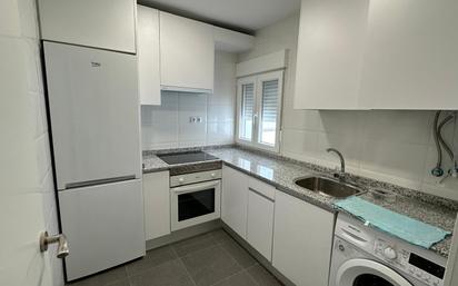 Kitchen of Flat for sale in Talavera de la Reina