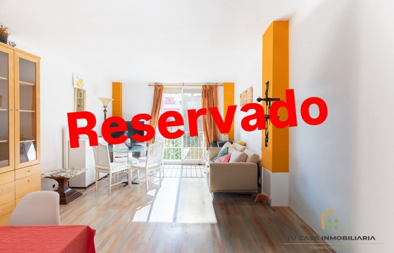 Habitación de Dúplex en venta en Badalona