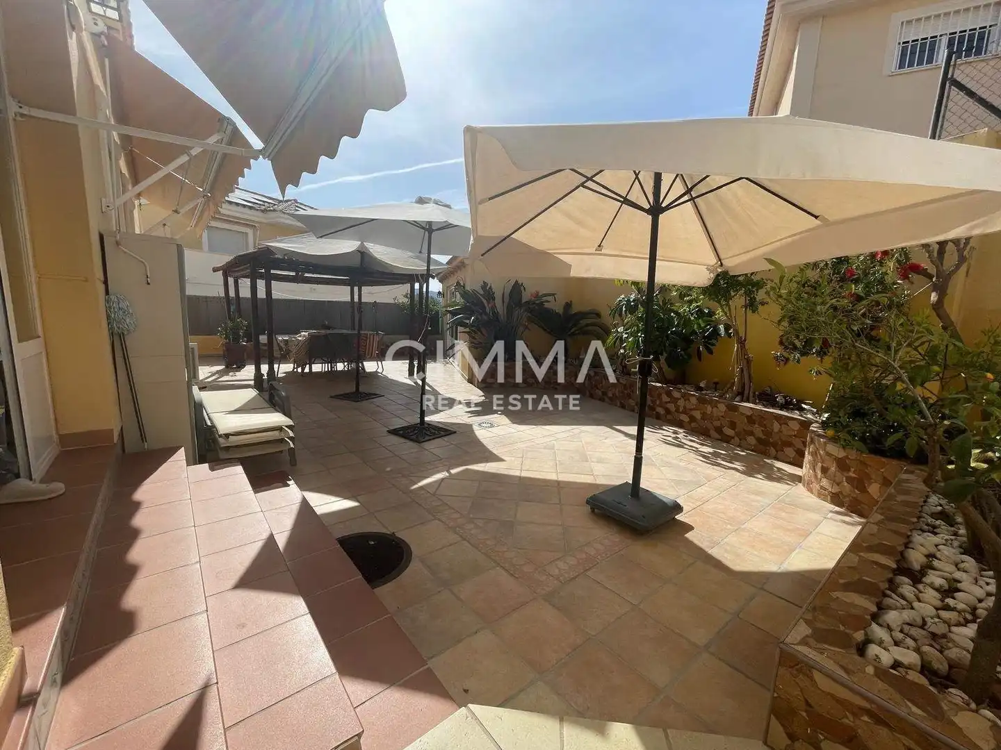 Terrassa de Casa o xalet en venda en La Nucia amb Aire condicionat, Jardí privat i Terrassa