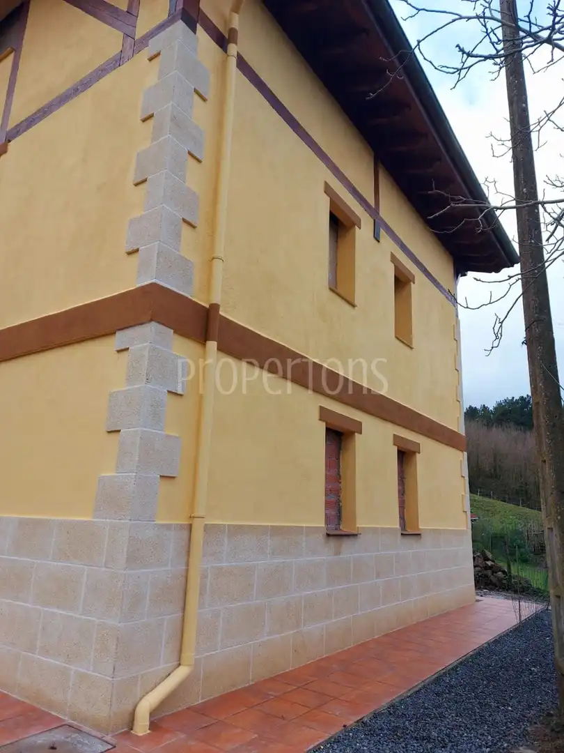 Vista exterior de Casa o chalet en venta en Zeanuri