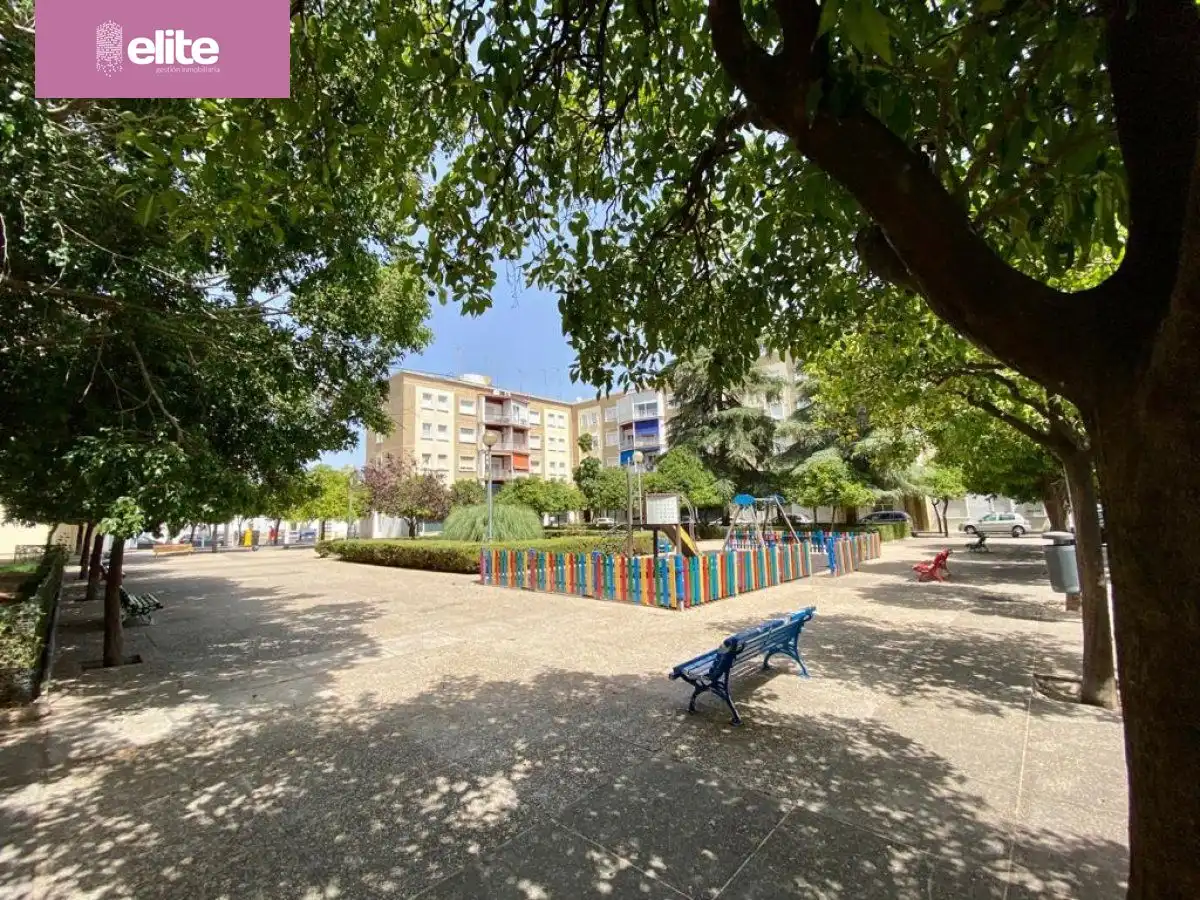 Exterior view of Flat for rent in Jerez de la Frontera  with Heating and Storage room