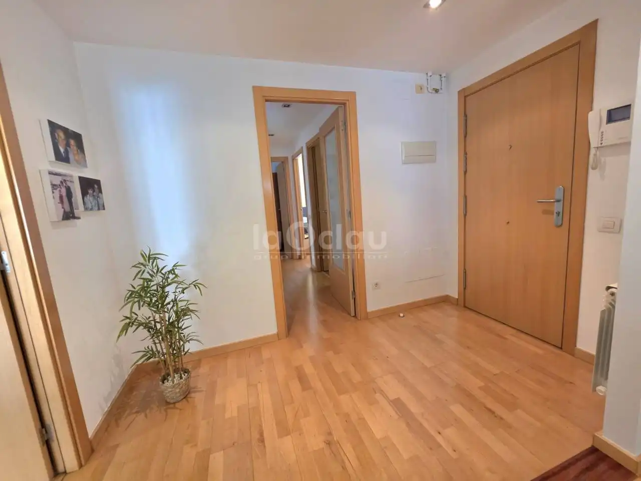 Flat for sale in Vic  with Heating, Parquet flooring and Terrace