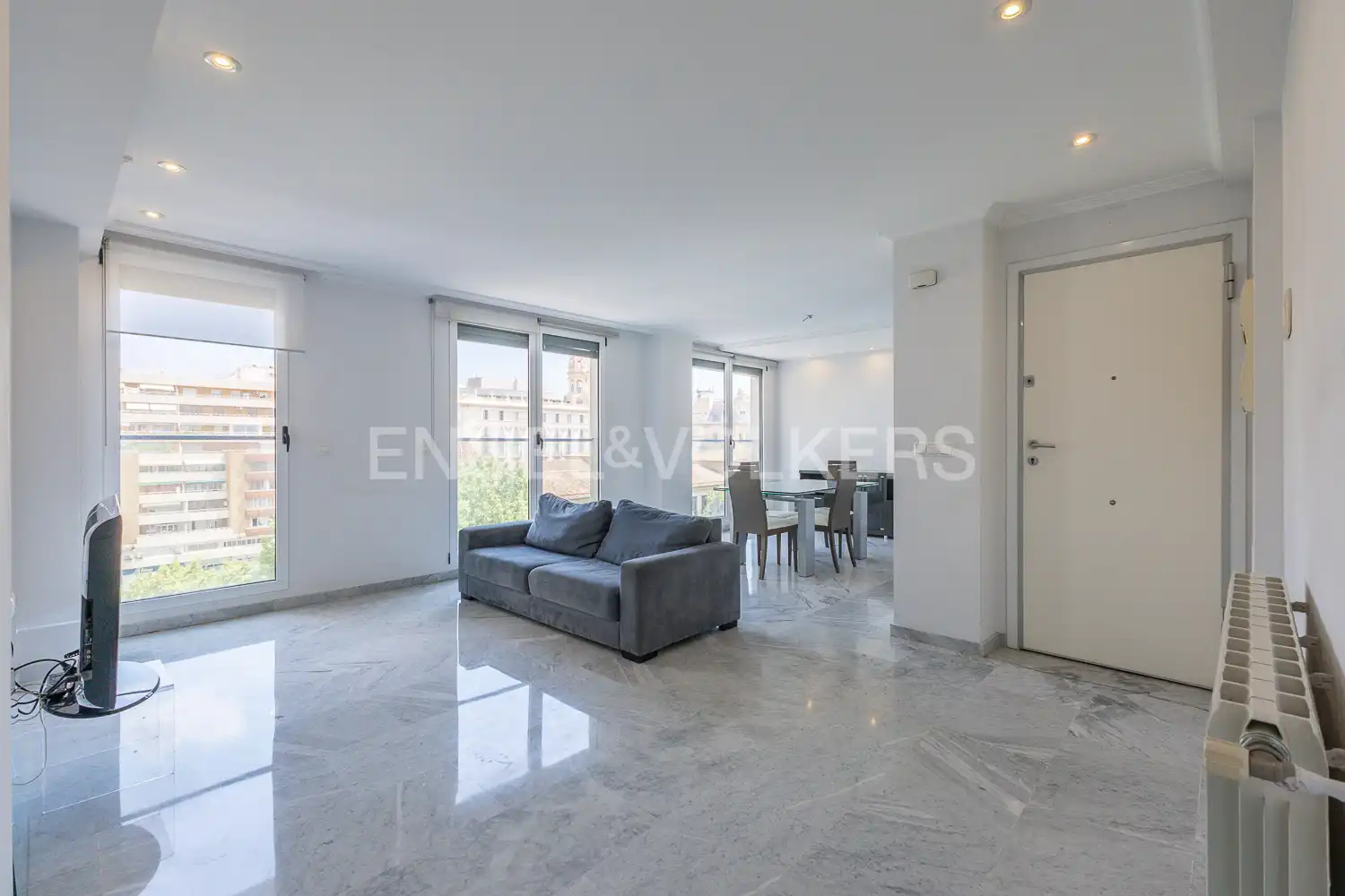 Vista exterior de Piso en venta en Valencia con Aire acondicionado, Calefacción y Terraza