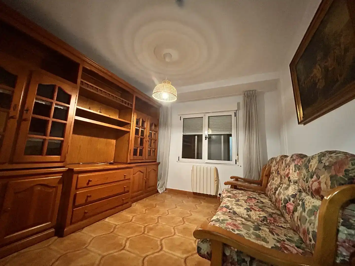 Habitación de Piso para compartir en Gijón  con Parquet, Trastero y Amueblado