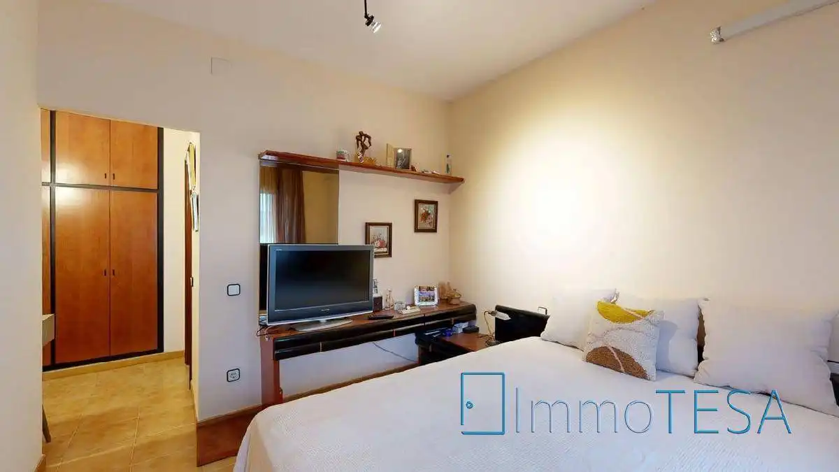 Habitación de Piso en venta en Barberà del Vallès con Calefacción, Trastero y Balcón