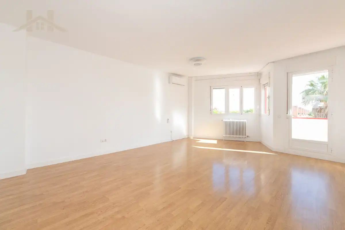 Sala de estar de Piso en venta en Boadilla del Monte con Aire acondicionado, Calefacción y Trastero