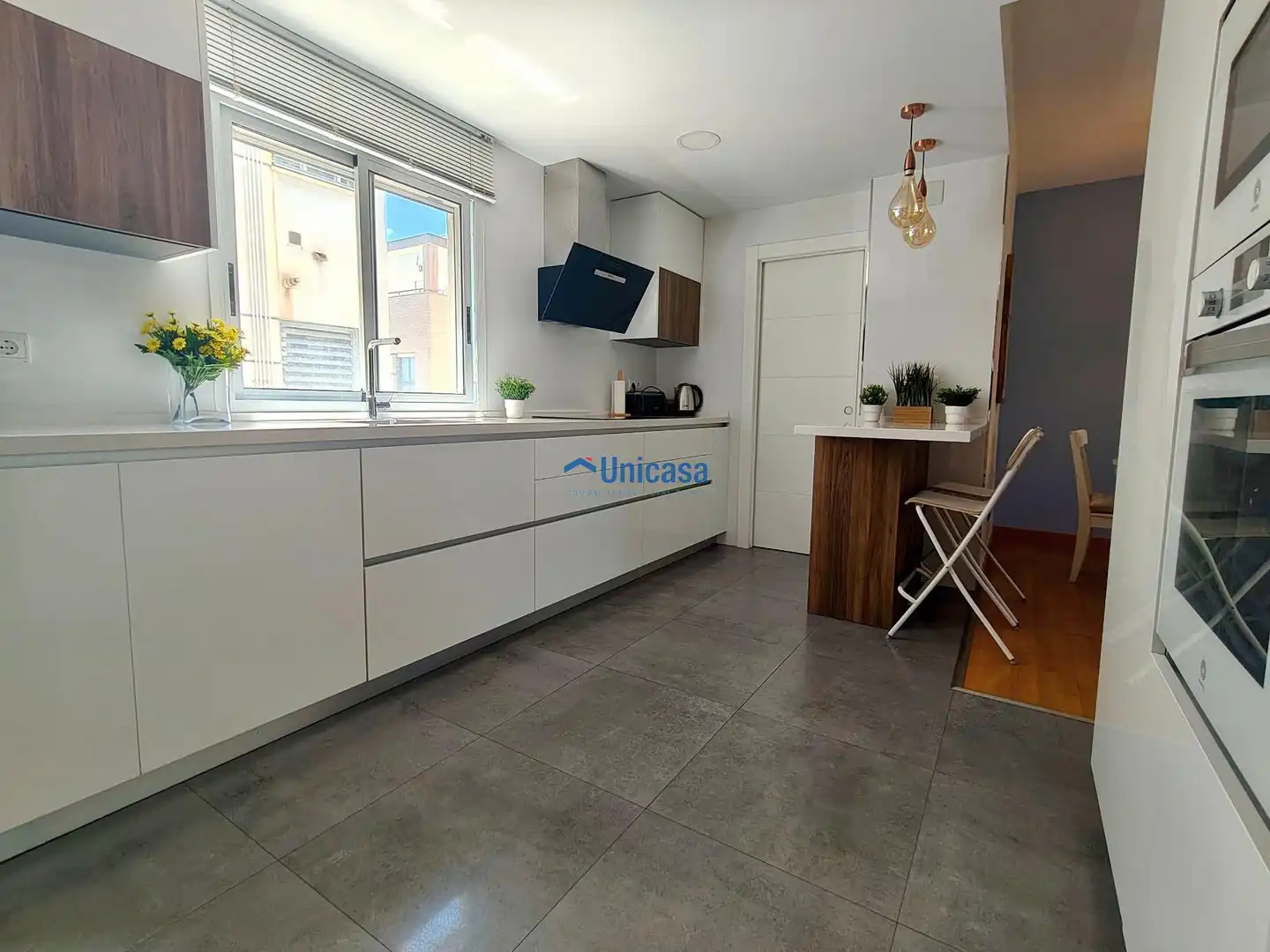 Kitchen of Flat for sale in Málaga  with Air Conditioner, Storage room and Furnished