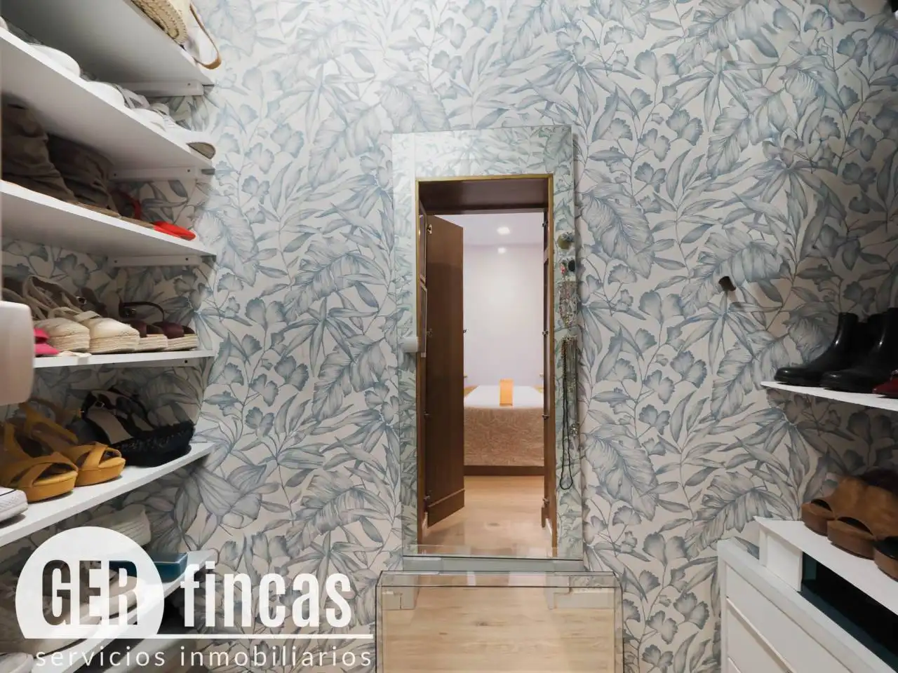 Flat with balcony for sale in Calle Travessera, imagen 22