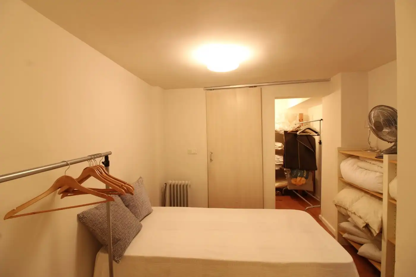 Habitación de Piso en venta en Valencia con Amueblado y Balcón