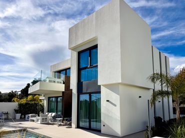 Villa con balcone in affitto a Varadero