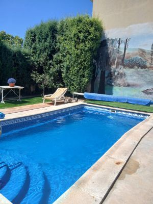 Piscina de Casa adosada en venta en Nava de la Asunción con Jardín privado, Terraza y Trastero