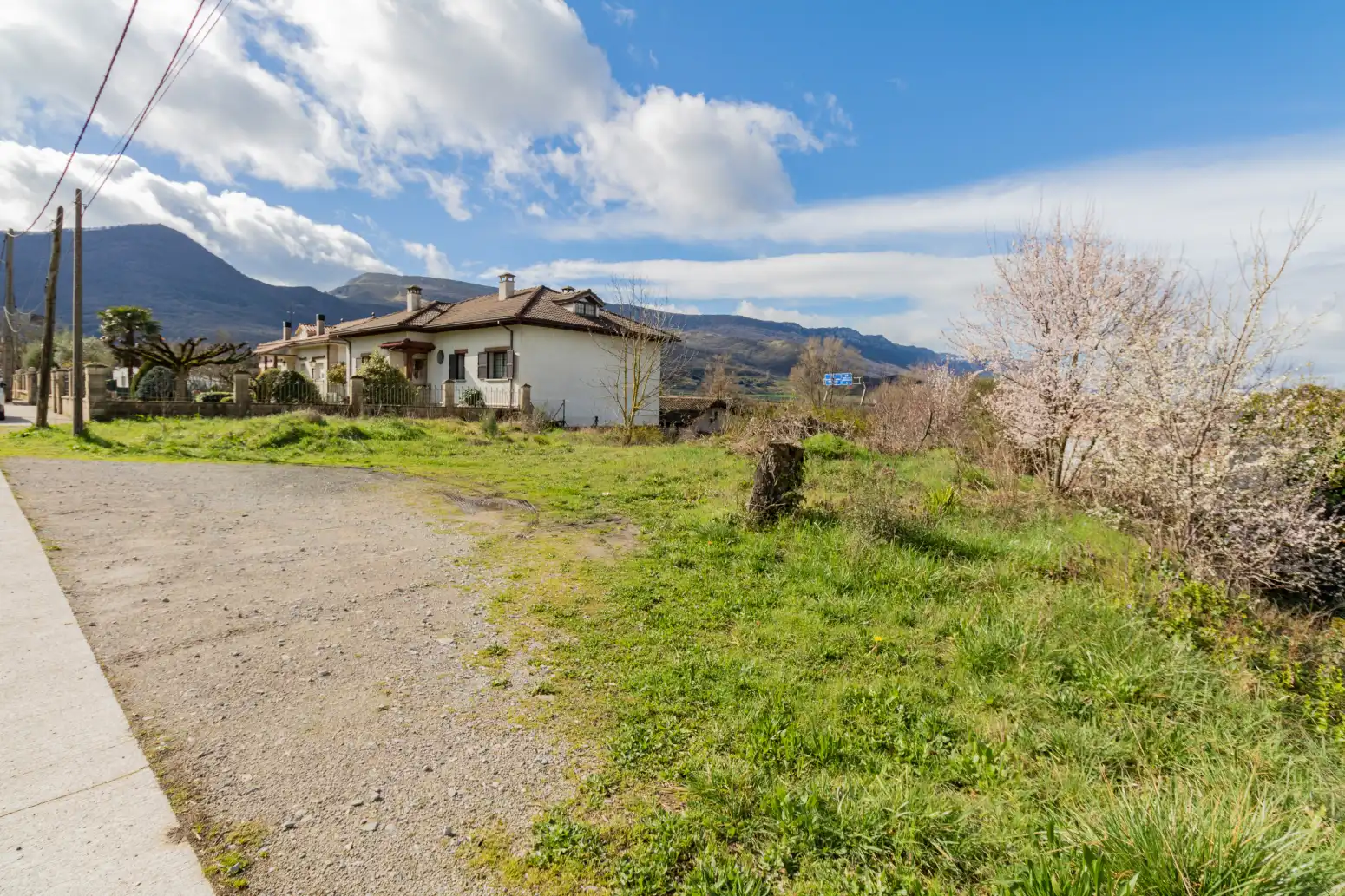 Land for sale in Irurtzun