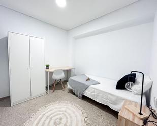 Flat to share in Carrer Carrer de les Pau, 1, Centro - El Castillo