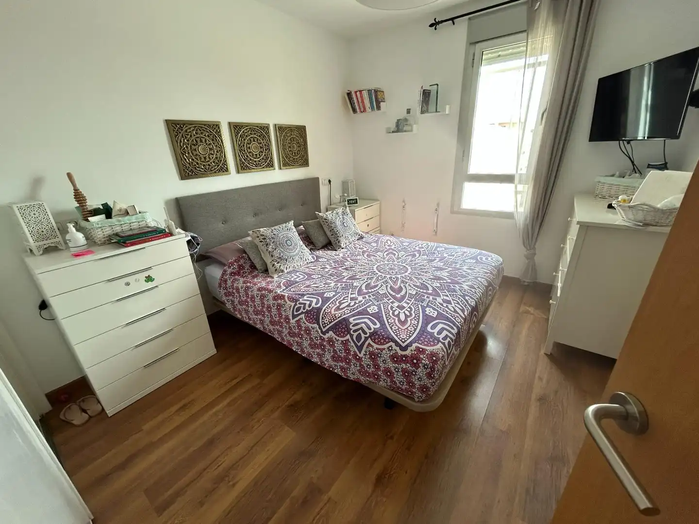 Bedroom of Flat for sale in Casines