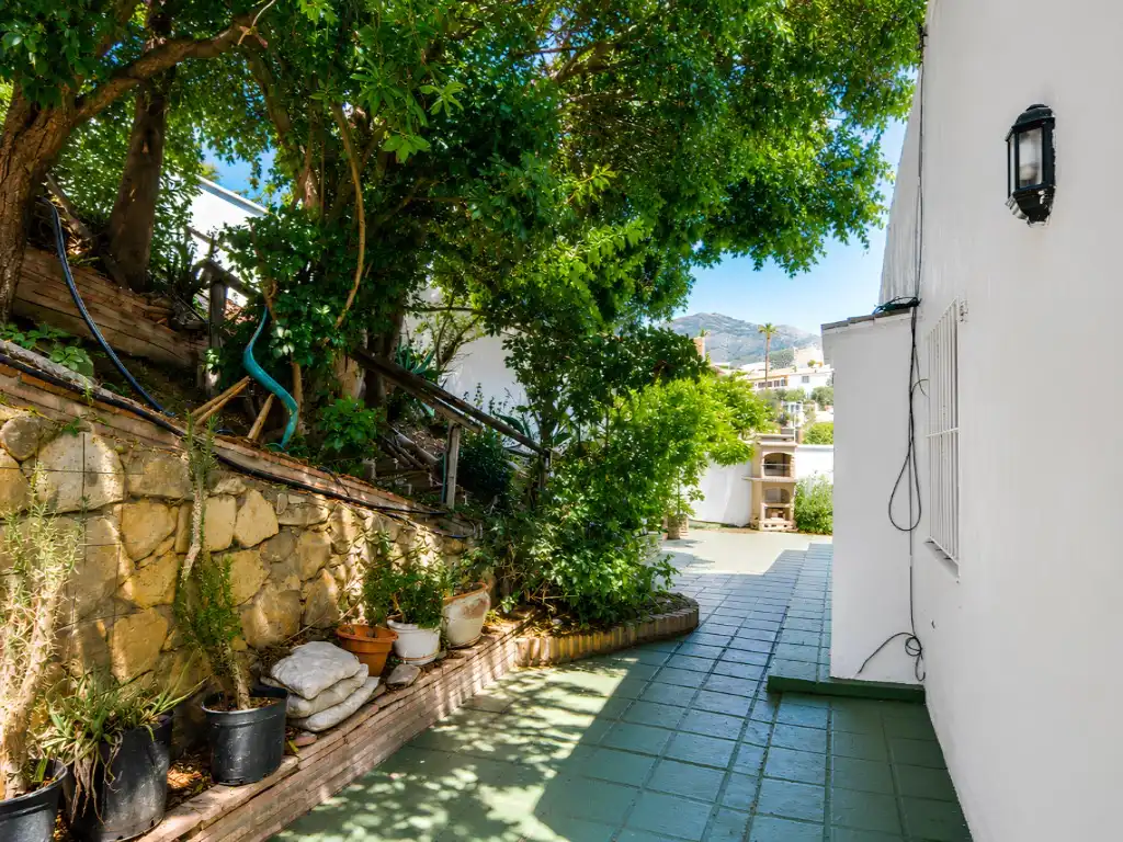 Terrassa de Casa o xalet en venda en Fuengirola amb Jardí privat, Terrassa i Balcó