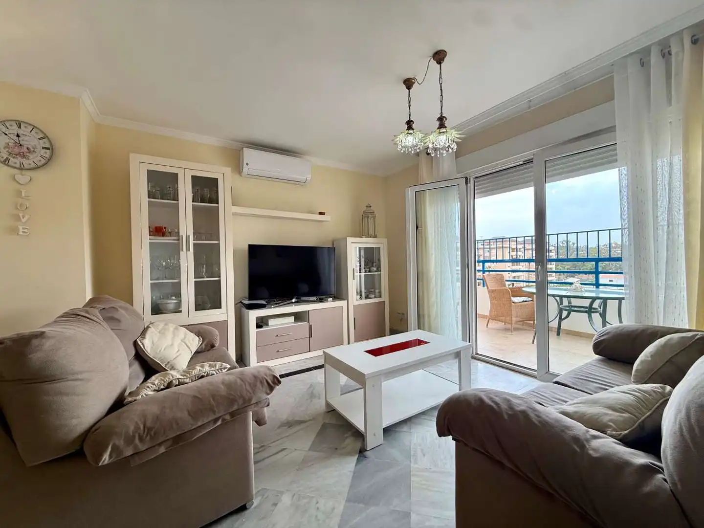 Wohnzimmer von Wohnung zur Miete in Algarrobo mit Terrasse
