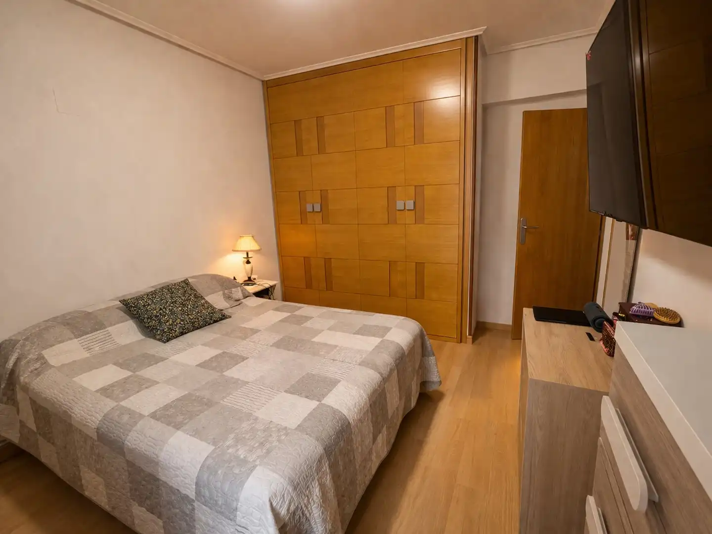Habitación de Piso en venta en Getxo  con Calefacción, Trastero y Amueblado